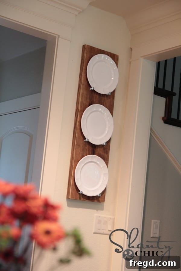 Plate Rack DIY from Wood decorated
