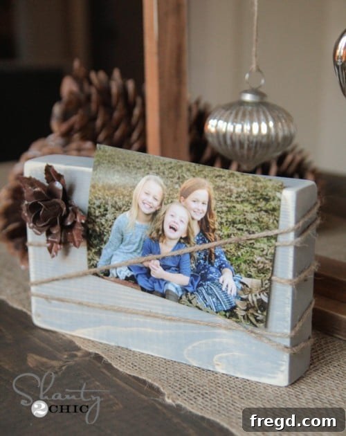 DIY Wood Block Frame: Rustic Christmas Gift Idea