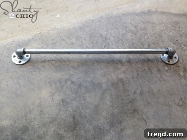metal-pipe-and-bases