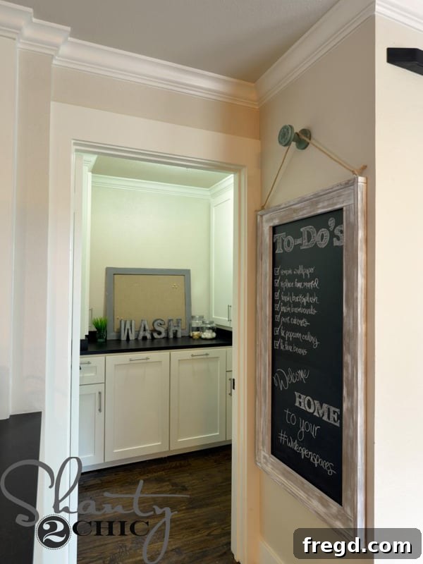 DIY-Hanging-Chalkboard