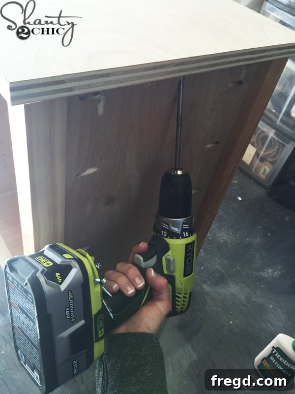 Attaching plywood top to vanity base with pocket hole screws