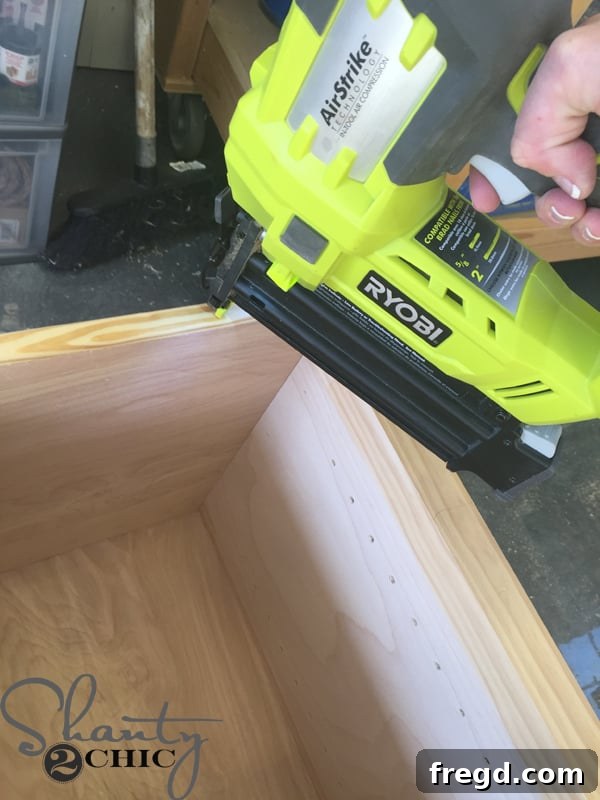 Attaching screen mold with brad nailer and wood glue