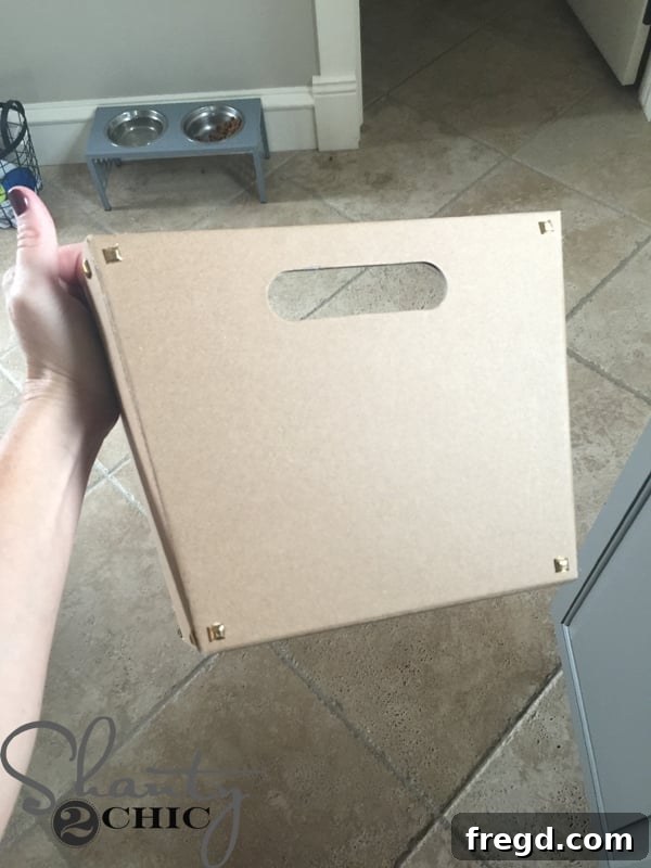 Cardboard tote for vanity storage