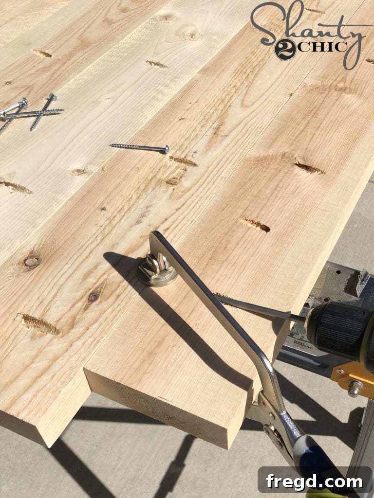 Using a Kreg Tool Face Clamp to achieve smooth, flush plank joins