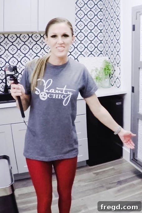 Shanty2Chic Merchandise T-shirt
