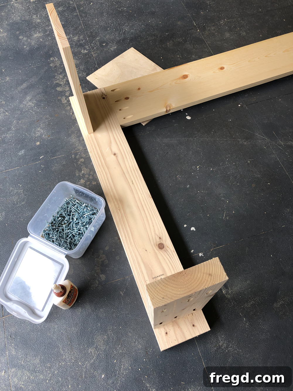 Build Your Own Faux Drawer Console Table 22 Another view of the shorter apron attachment, clearly showing flush alignment and detail.