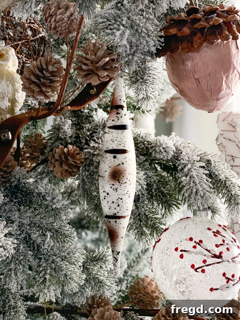 Close-up of a charming deer ornament from the Woodland Ornament Set, showcasing intricate details.