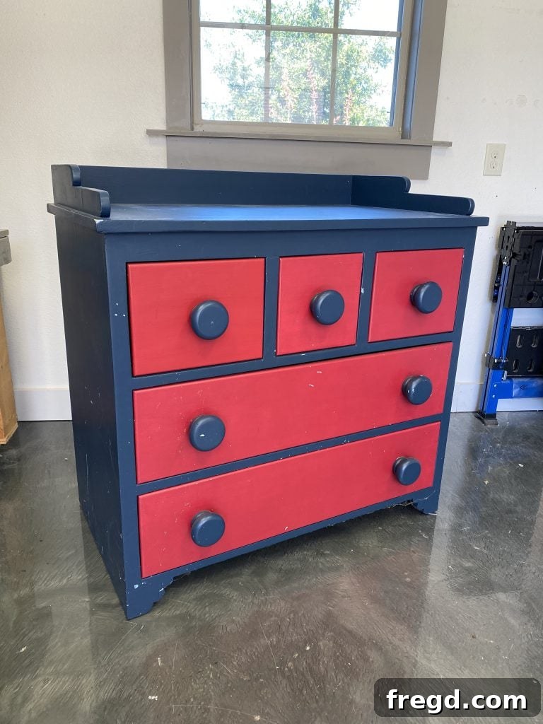 Your Guide to Furniture Makeovers 16 Old dresser before refinishing