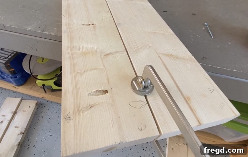 Assembling the table top planks using pocket hole screws and clamps.