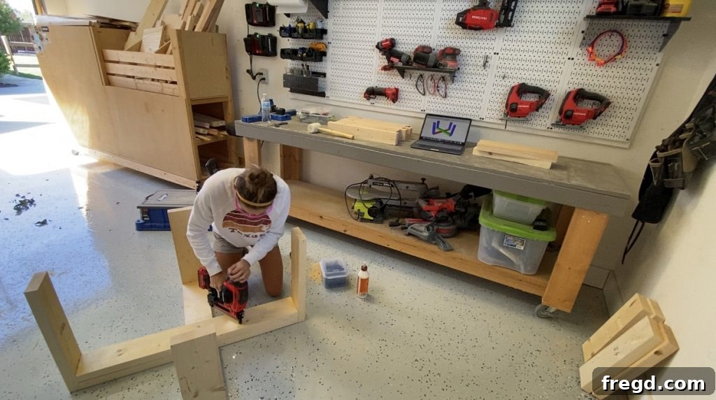 Build Your Own Square Coffee Table 5 Attaching the second set of short runners to the top of the bottom short runners