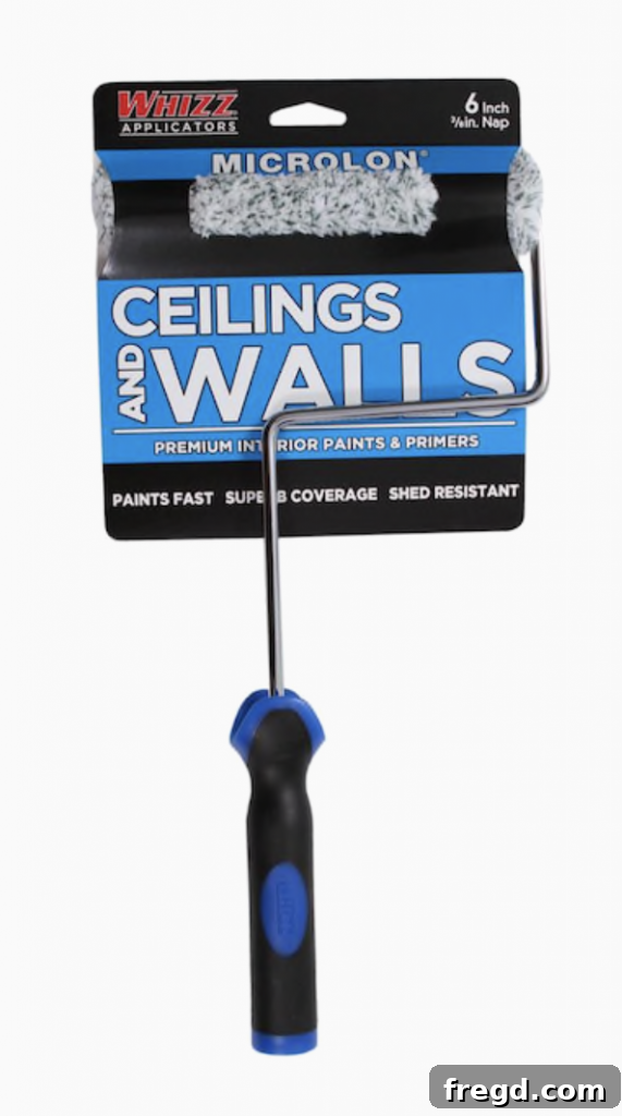 Mini paint roller for walls
