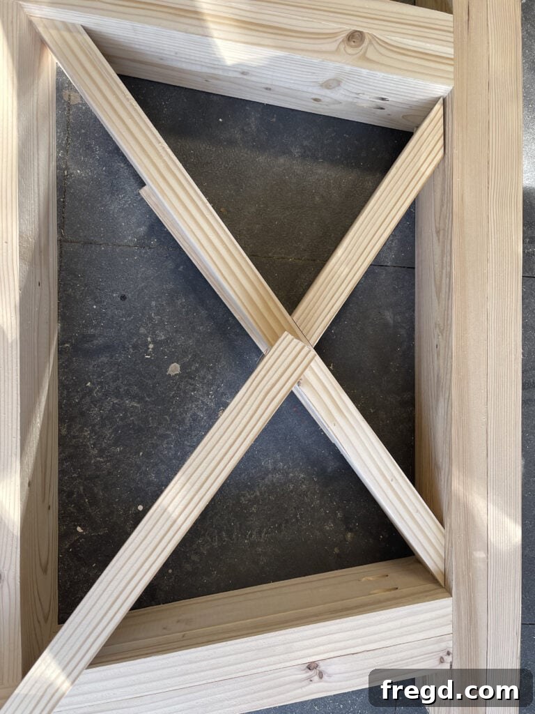Detailed view of attached X-bracing.