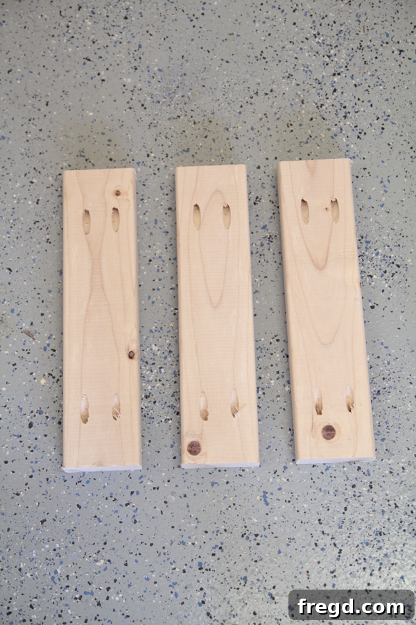 Craft Your Own Miter Saw Station 5 2x4 pieces with pocket holes for frames