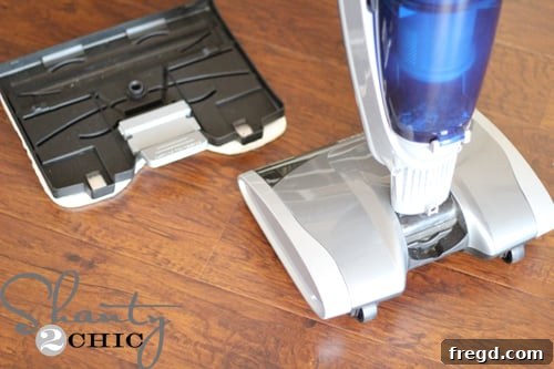 VersaVac Kick Plate: Instantaneous Switch Between Cleaning Functions